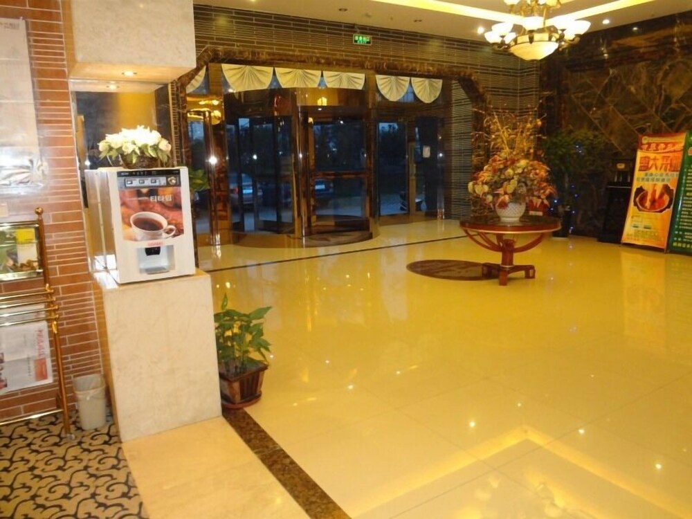 GreenTree Inn Nantong Chongchuan District Tongjing Avenue Jiaoyu Road Business Hotel view 3