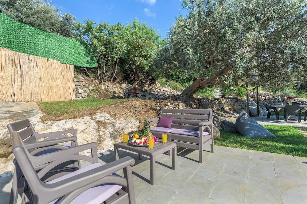 L'Olivier - L'Auberge de Kour - 3-BR Villa W Private Pool