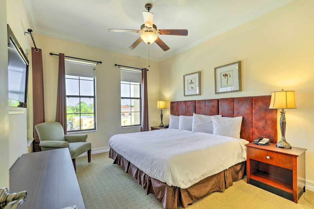 Upscale Unit in Private Golf Resort w/ Pool! view 3