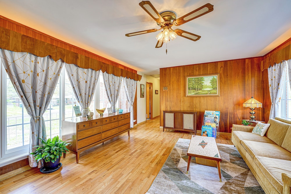 Mid-century 1950s Retreat w/ Carport in Monett!