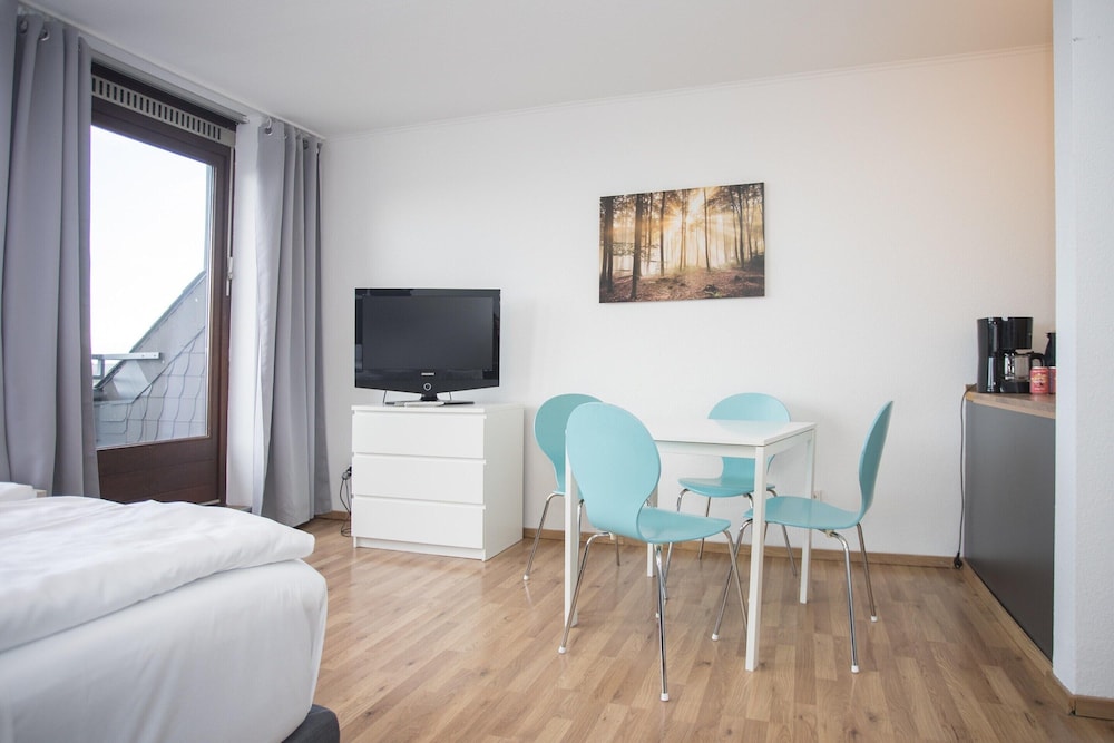 Apartment mit Balkon in Waldnhhe
