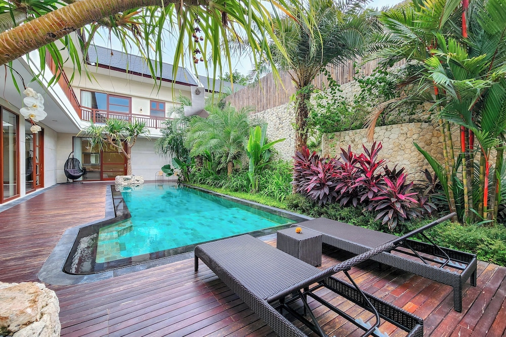 Villa Ellyne Canggu by Nagisa Bali
