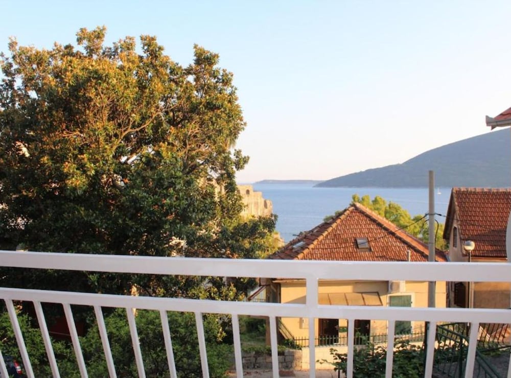 City & Sea Escape A Perfect Stay in Herceg Novi