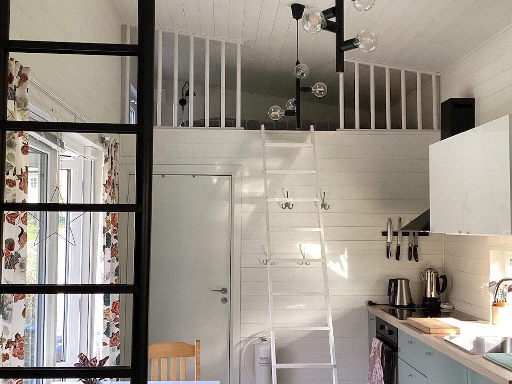 4 Person Holiday Home