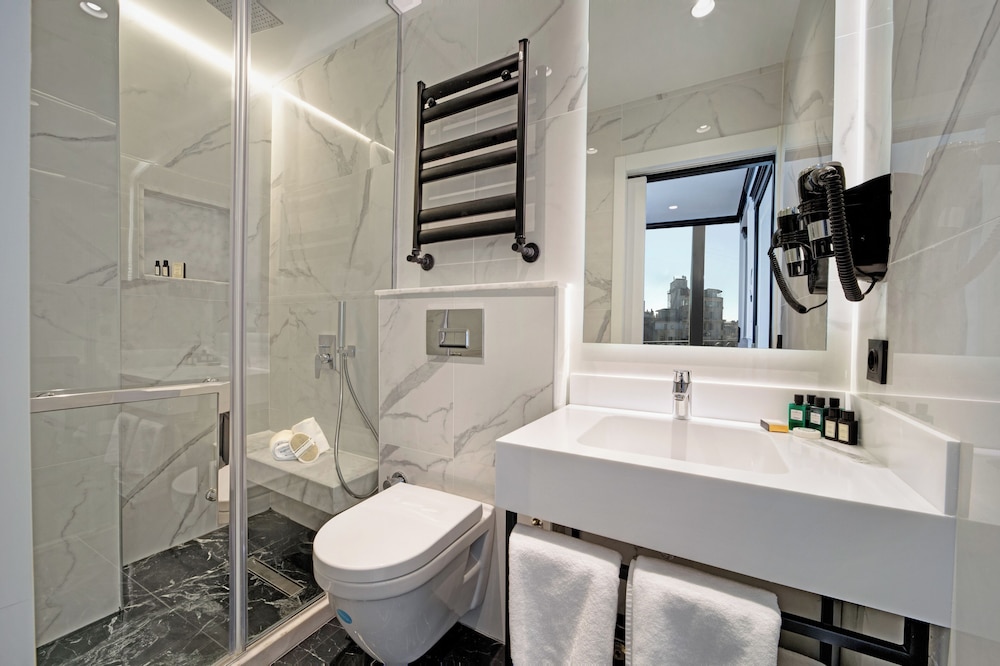 The Trinity Otel Taksim - Özel Sınıf - Image 11