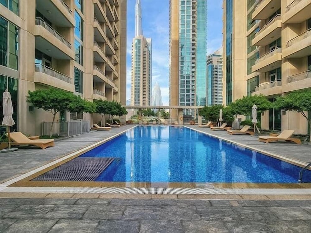 Downtown Balcony With Burj Khalifa View