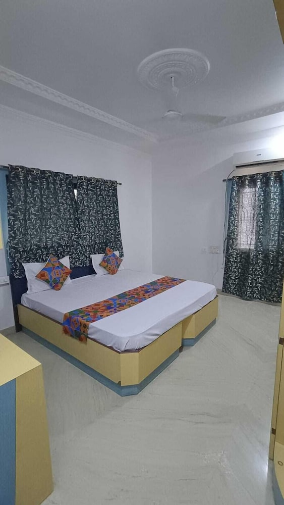 Gargi corporate guest house