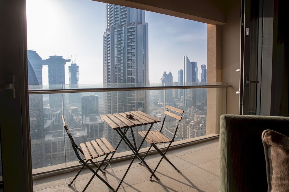 Fashion Avenue Dubai Mall Luxury Residences