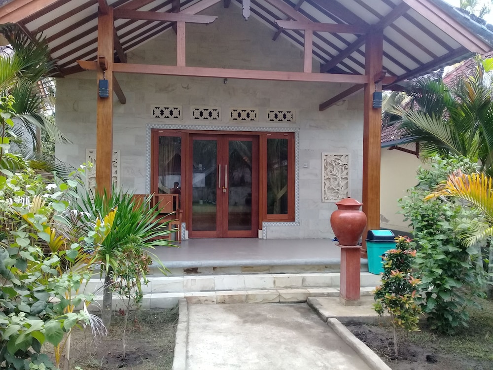 Pelangi Cottages and Restaurant