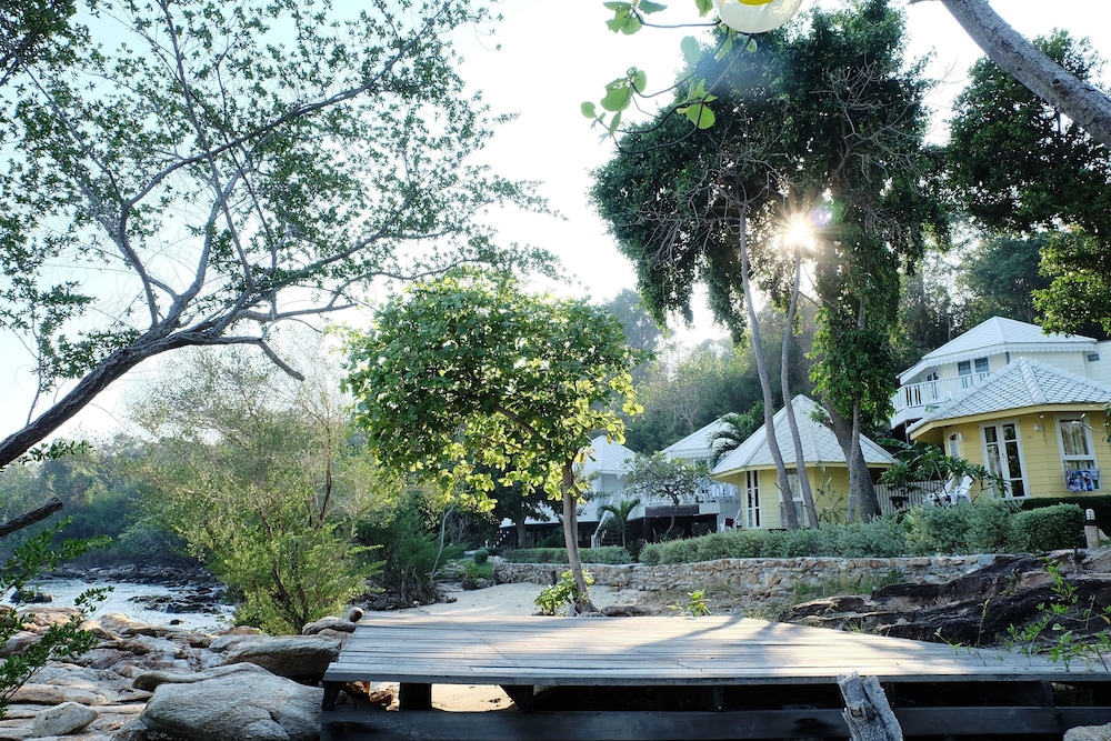 Nimmanoradee Resort