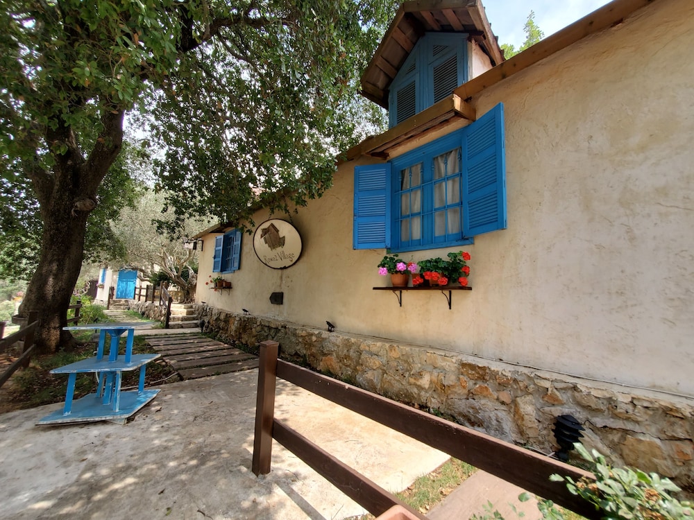 Rawa2 Village view 3