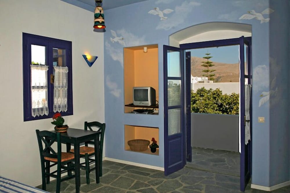 Hotel Nefeli