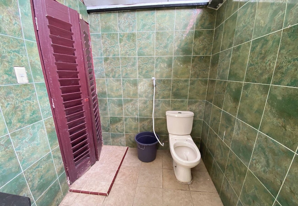 Roman Sinasi Hotel