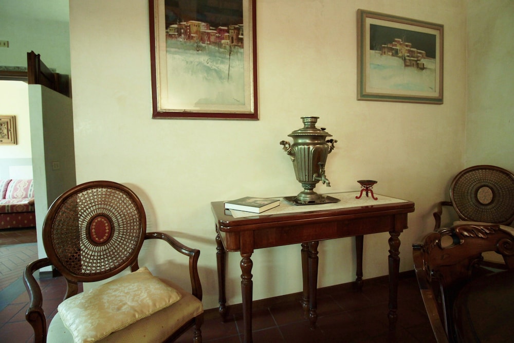 lounge