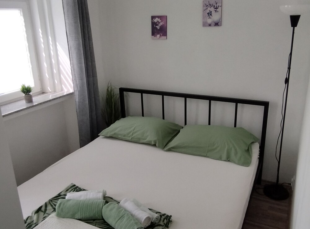 Apartment Leo Povile