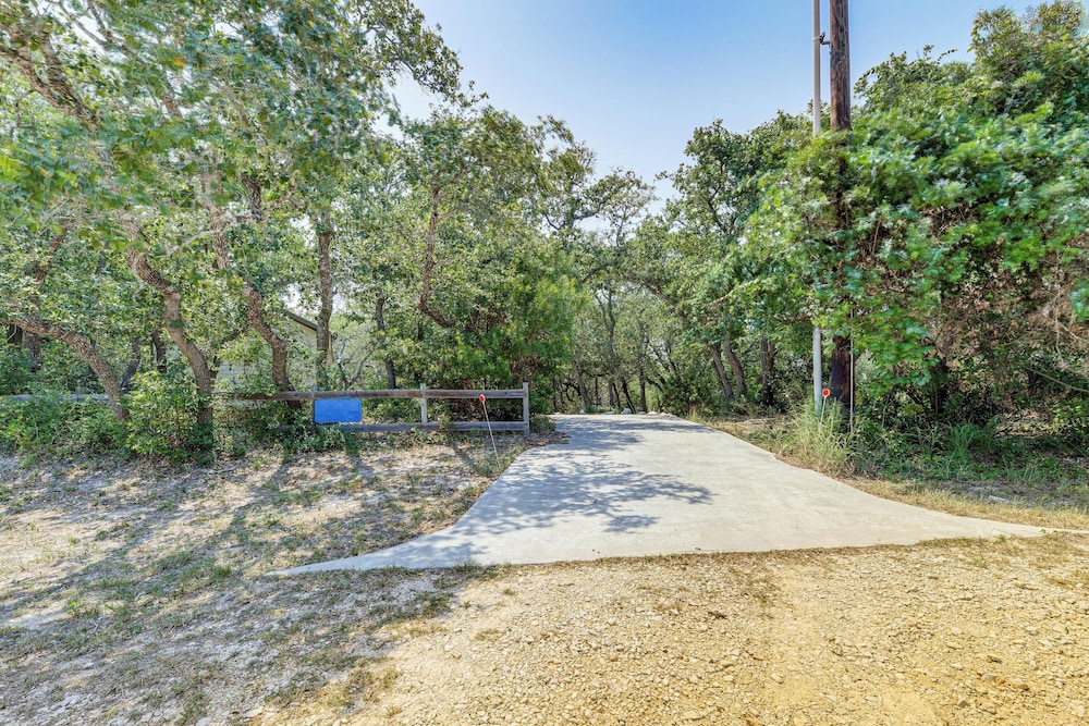 Pet-friendly Rockport Home w/ Patio & Pond Access! view 3