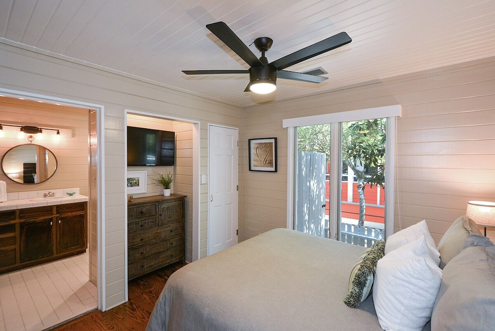 Cottage Rental Agency - Seaside, Florida