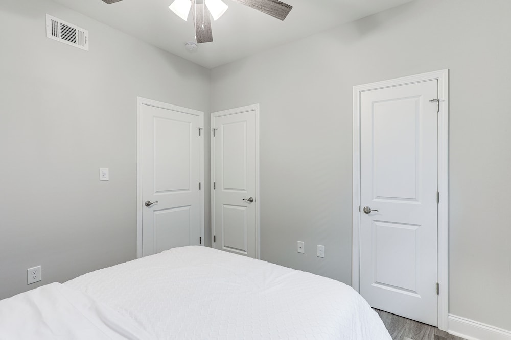< 2 Mi to Jackson Square: New Orleans Home w/ Yard