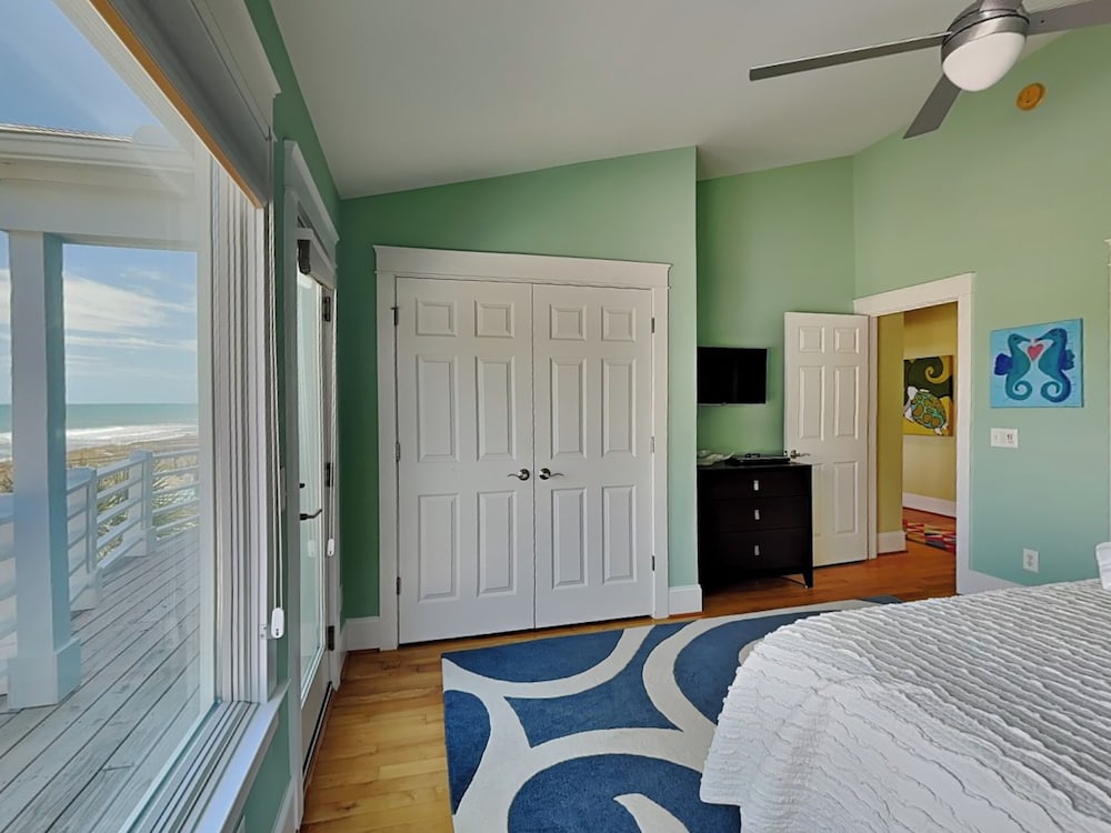A Shore Cure by Carolina Retreats