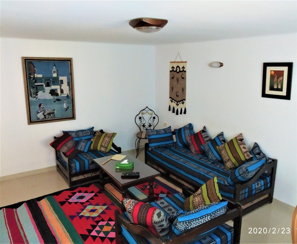 lounge