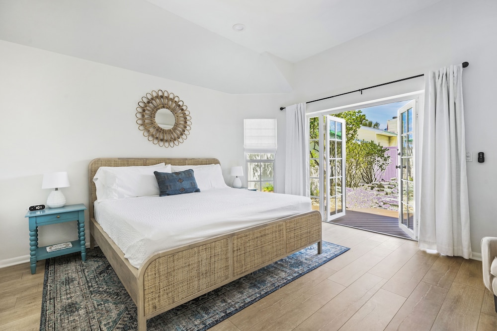 Island Cottage Inn - Adults Only view 5