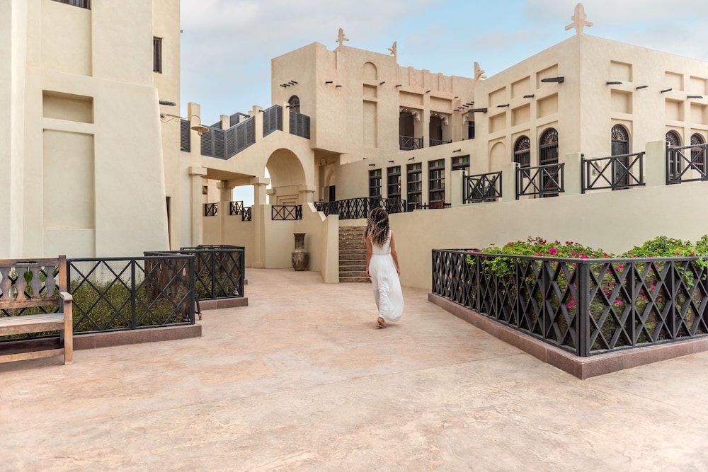 Al Maya Island & Resort