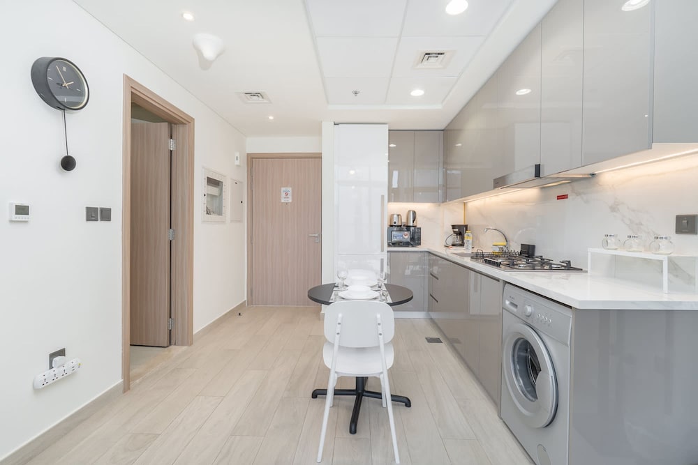 1 Bedroom and a Marvelous Flat in Azizi Riviera 26