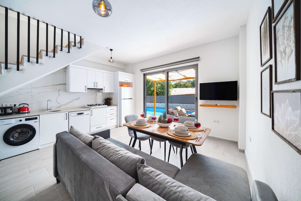 Kas Pera Villas