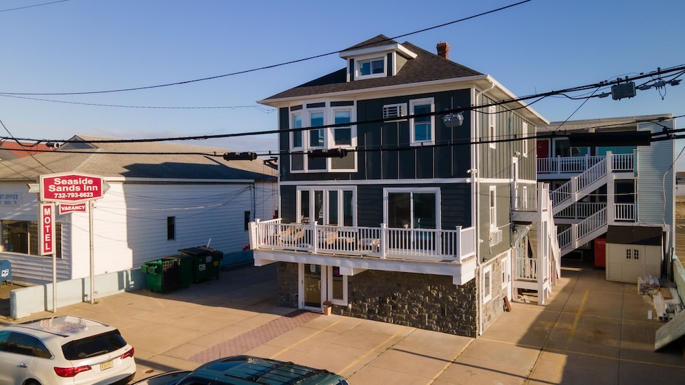 Seaside Sands Inn view 3