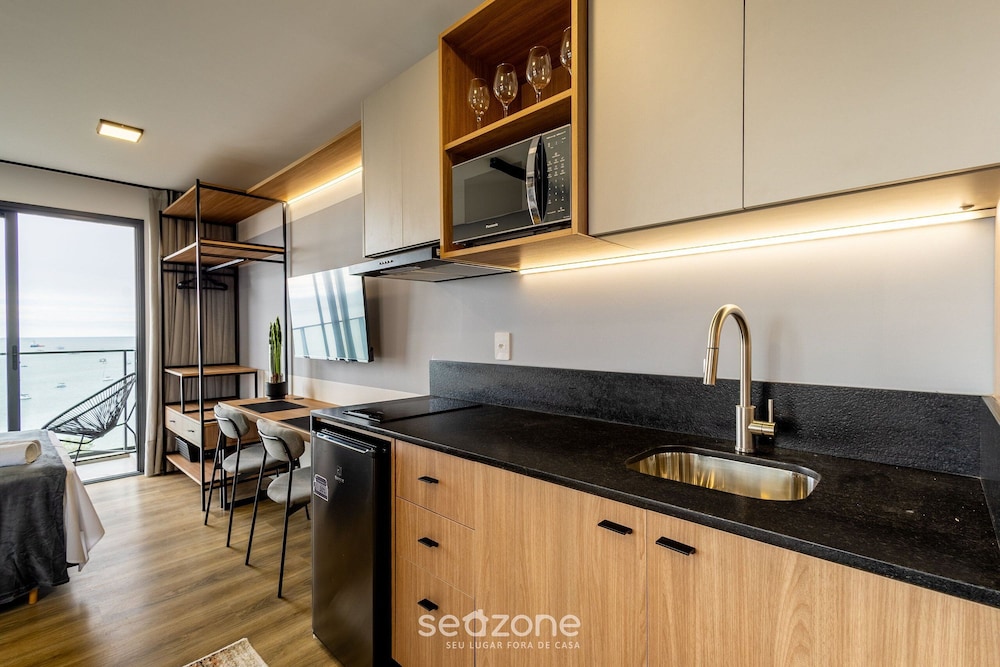 Studios With Sea View at Penha Spot PSO - VF