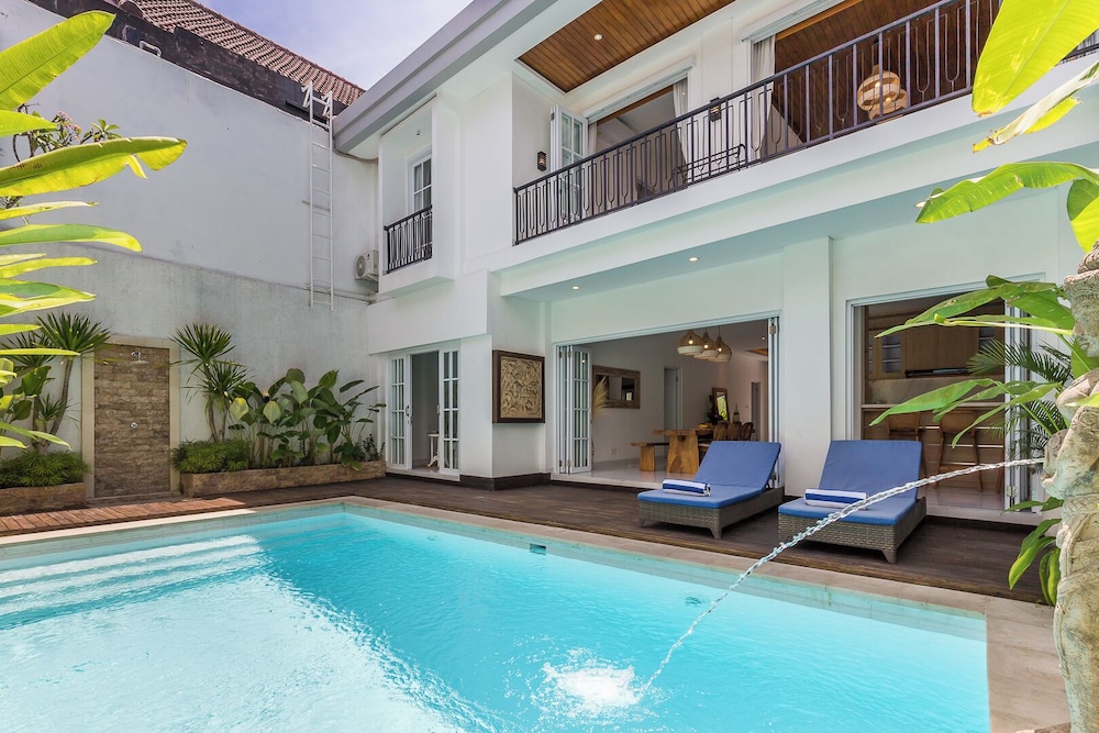 Villa Namo - Private Luxury 3 BR Villa