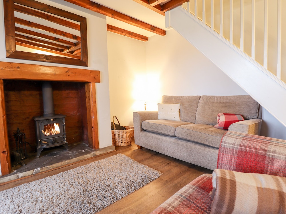 Thames Cottage