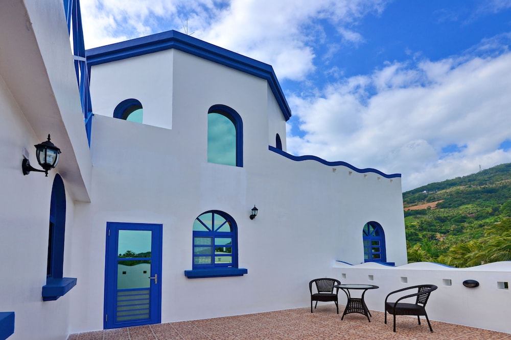 The Forget Worry Villa