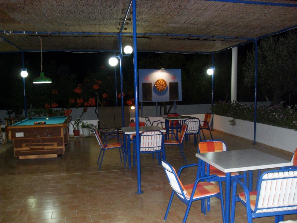 Vera Studios