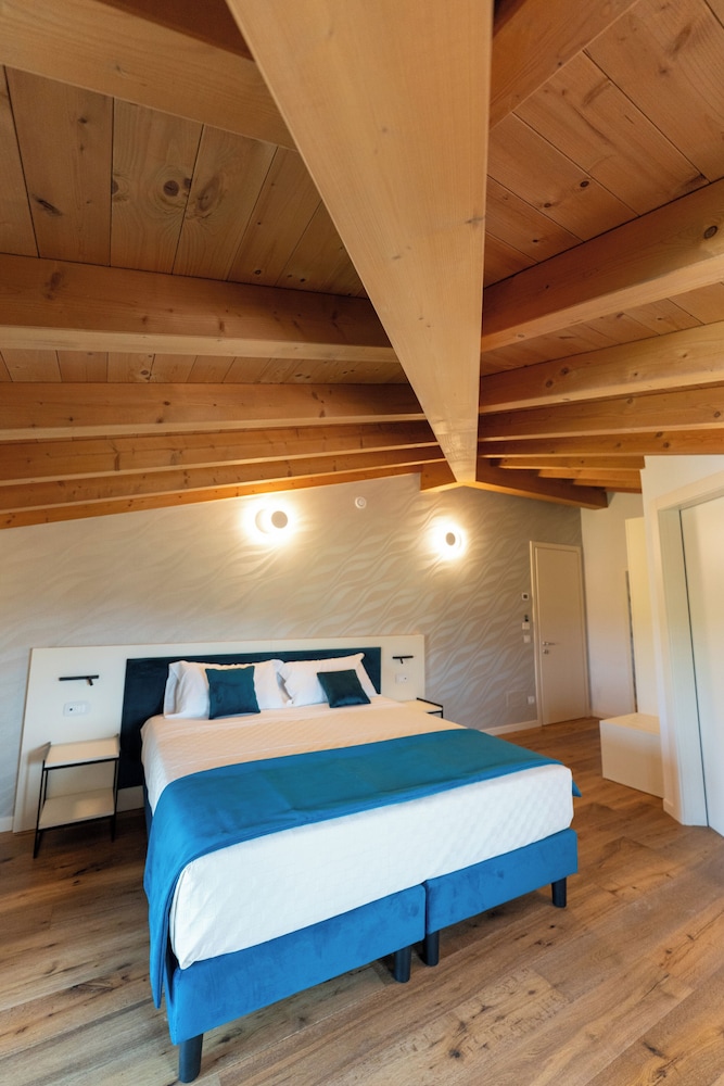 4 Elementi Relais