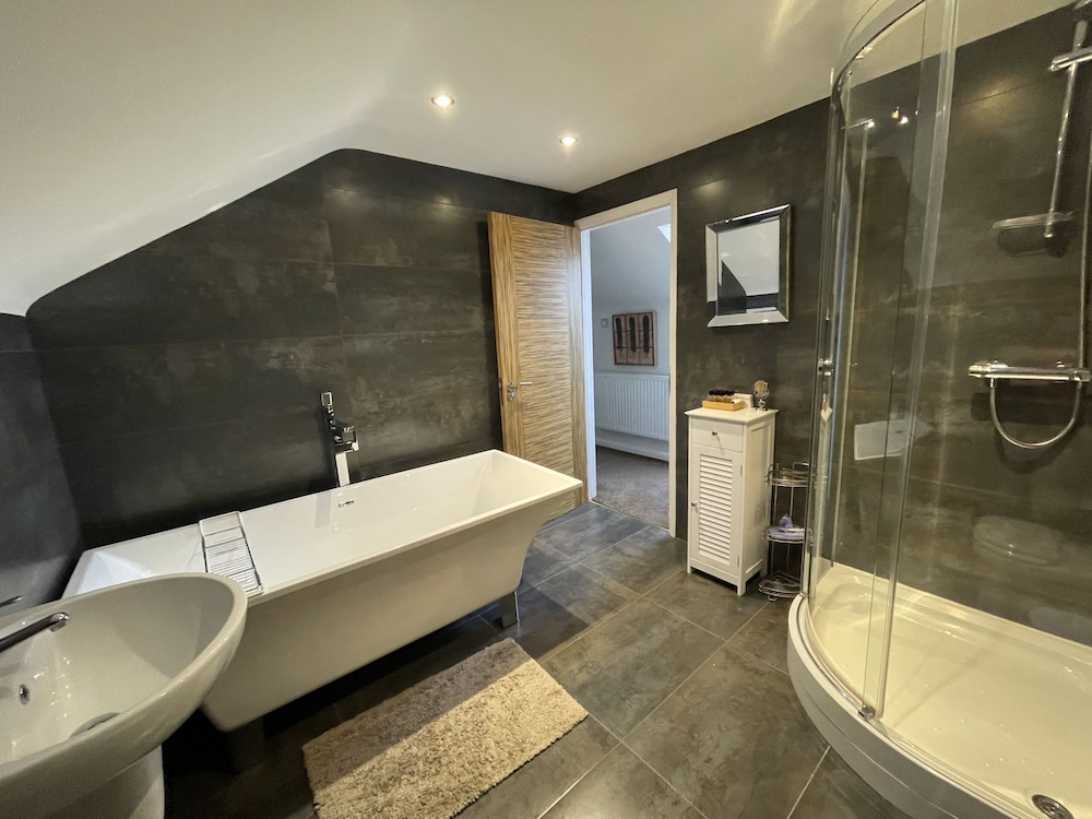 The Waters Edge Guest House