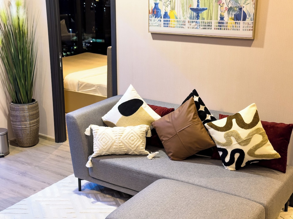 Luxury 2 Bed Room Sea View With Large Bath Tub In Balcony