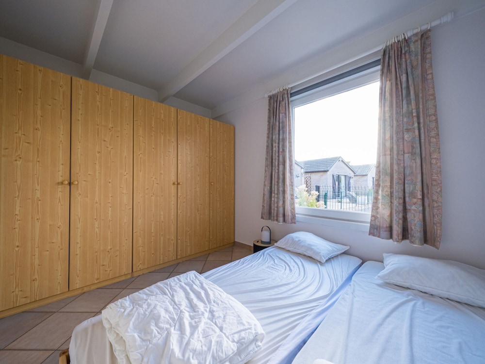 Cosy Holiday Home on the Dunes