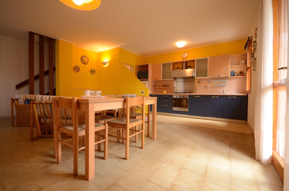Villa Aurora