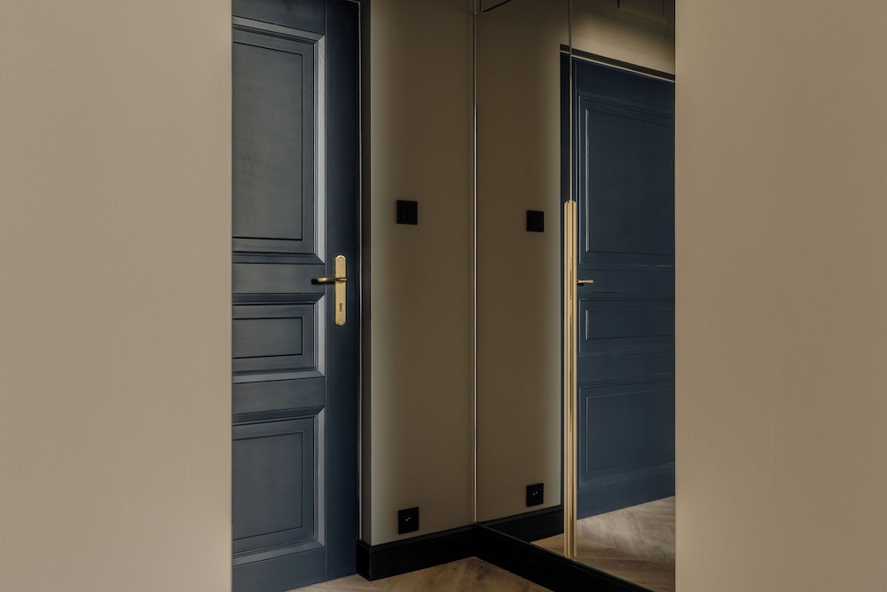 Azure Palace - Loft Affair Collection
