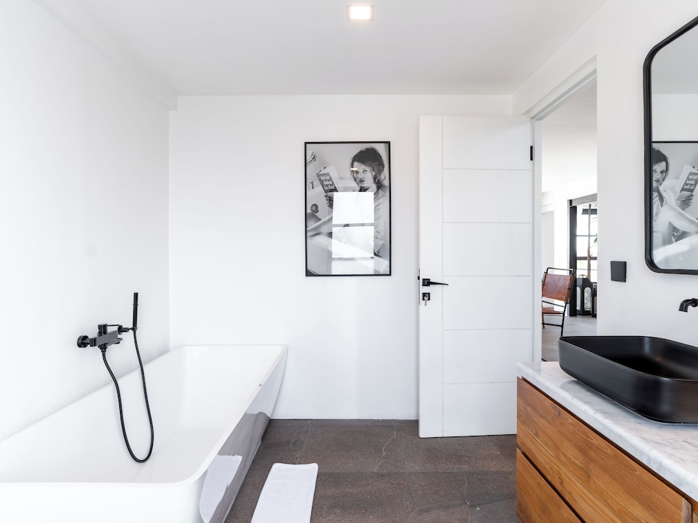 Tribeca Residence