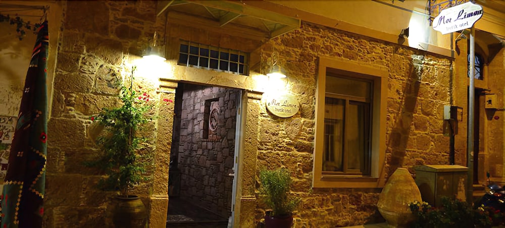 Hotel Cunda Mor Limon - Image 1