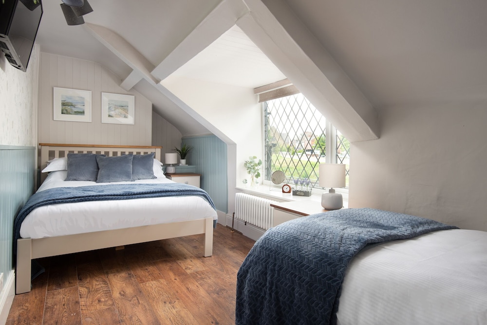 Owl Cottage