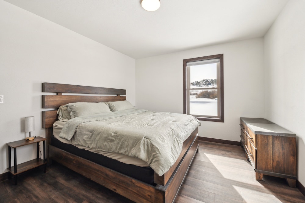 Mountain Bliss Retreat 4 Bedroom Home