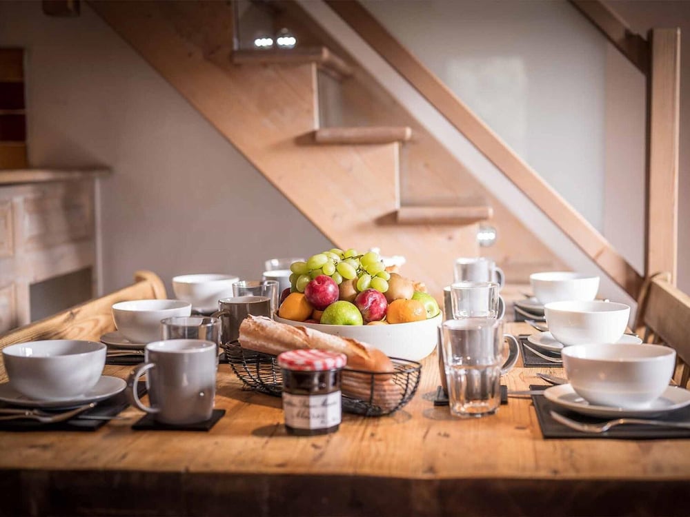 Quietly Located Chalets With Hammam