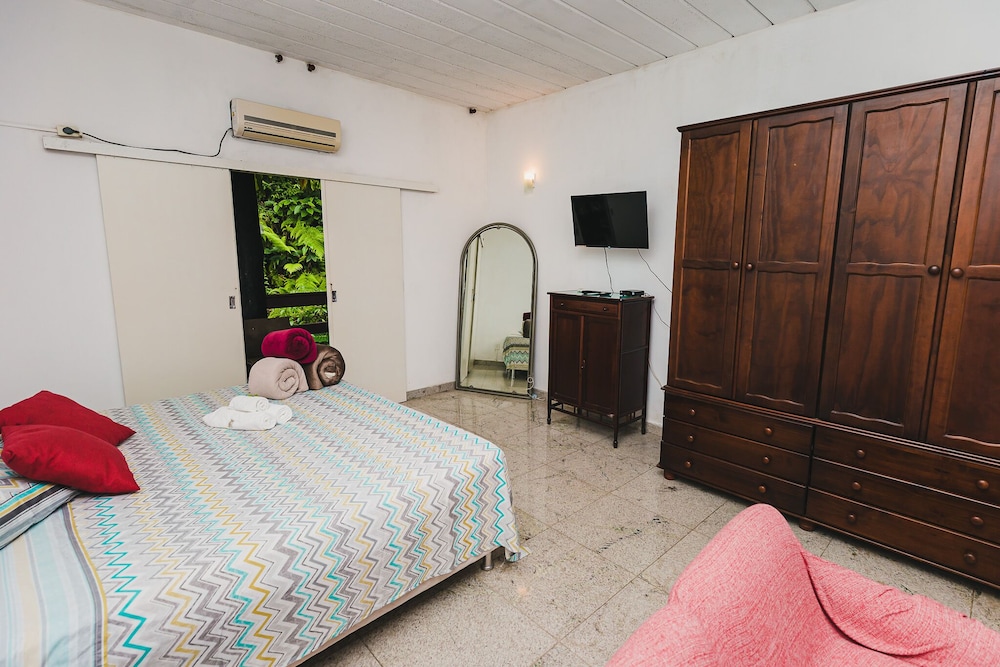 Suites e Flats E Ponto
