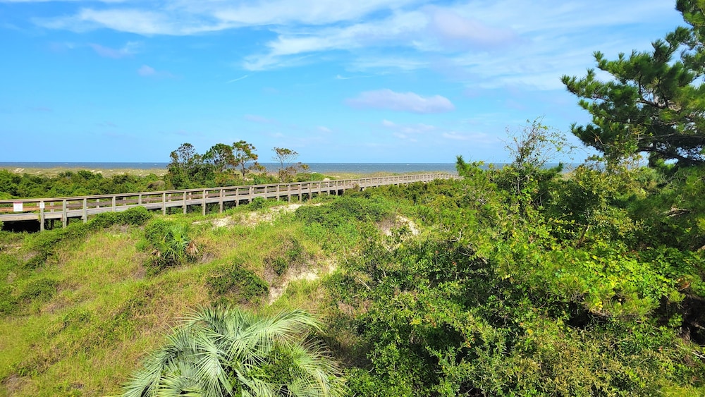 Lollipop II by Tybee Vacation Rentals