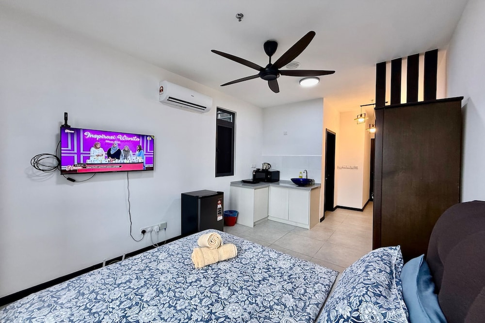 Neu Suites Horizon View Apartments