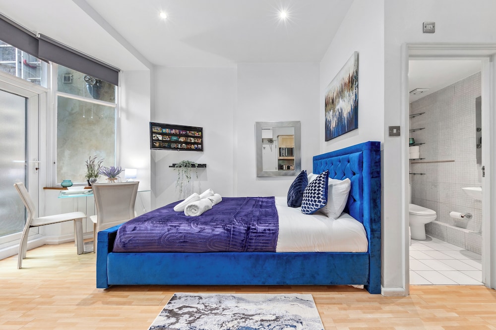 Immaculate 1-bed Studio in London