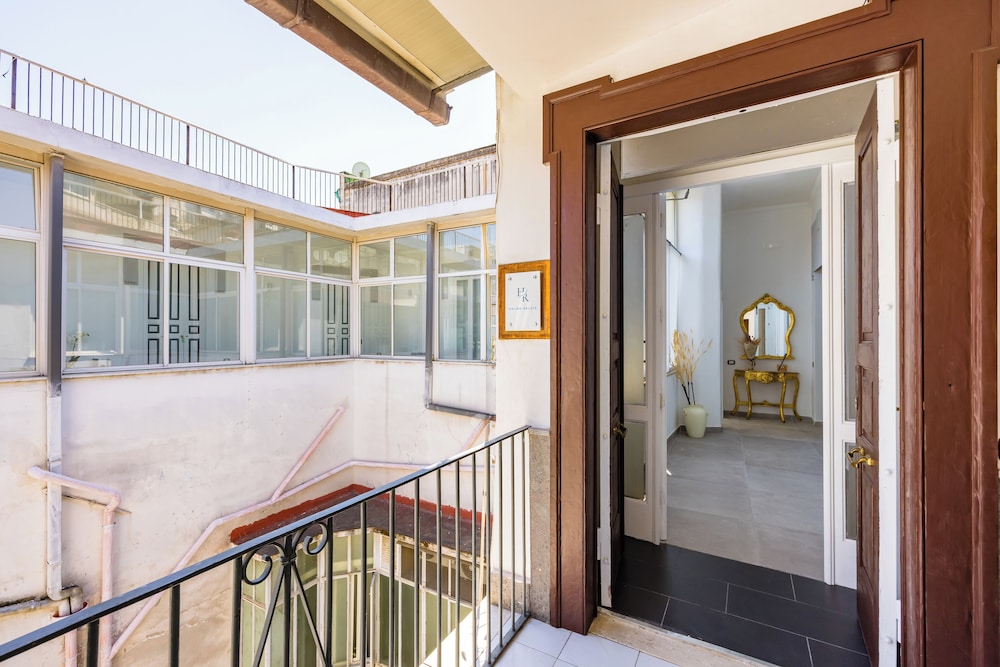 Holme Relais S. Lucia by Napoliapartments